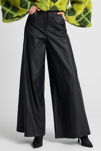 ULTRA WIDE LEG VEGAN LEATHER PANTS BLACK