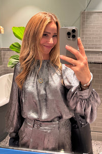 OVERSIZED BLOUSE LIQUID SILVER