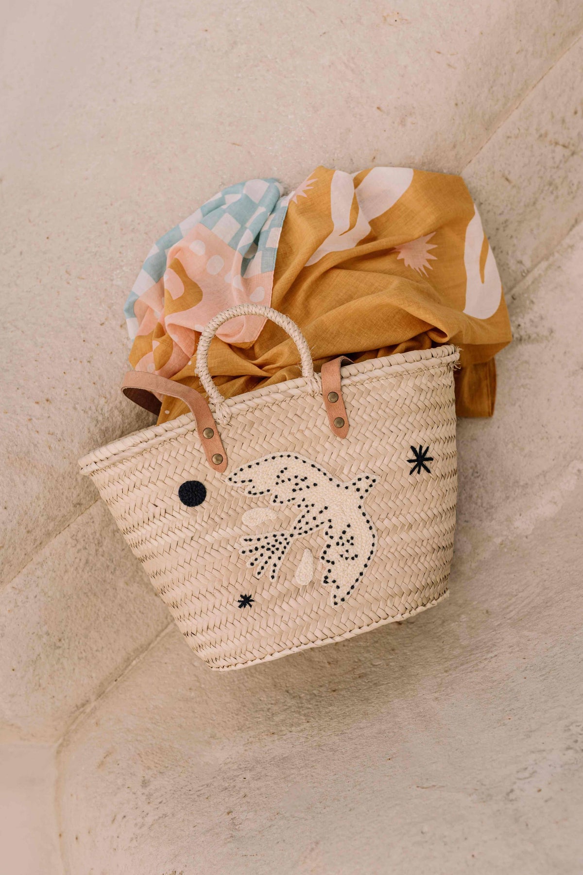 WOVEN & EMBROIDERED BASKET „MIDNIGHT BIRD“