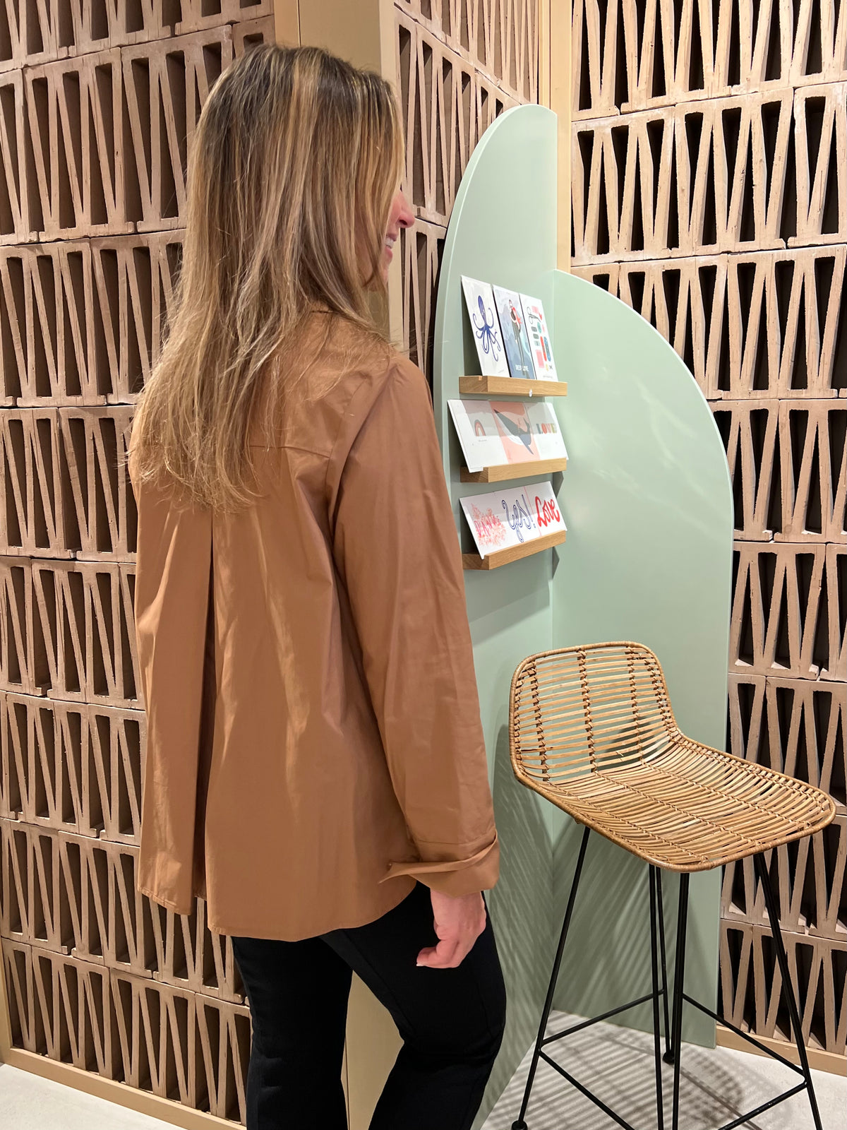 CLASSIC COTTON BLOUSE