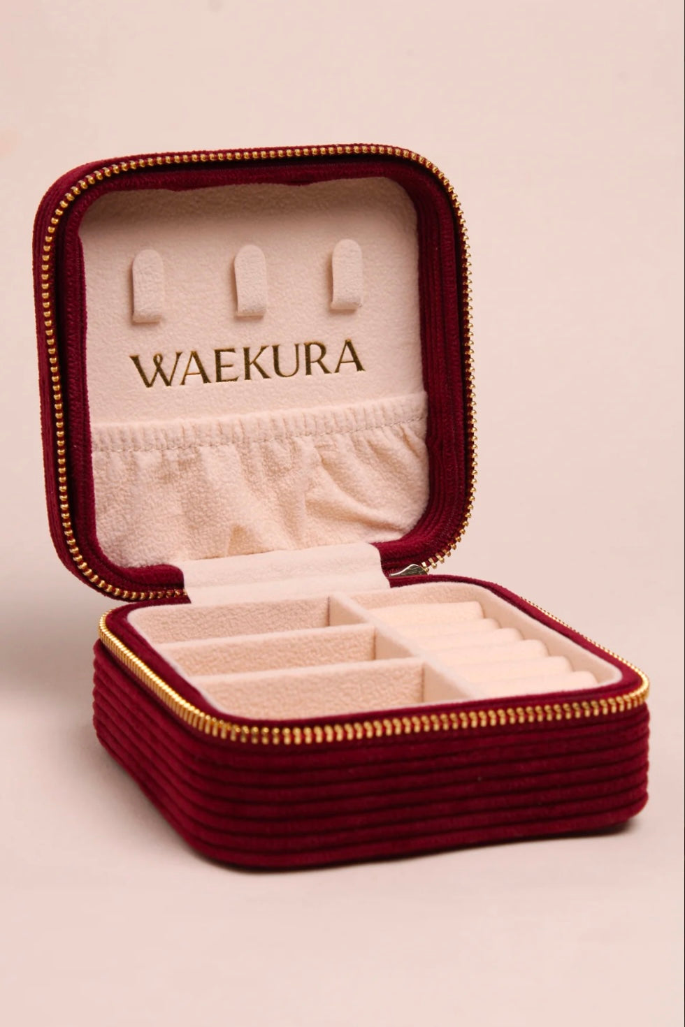 BIG TRAVEL JEWELRY CASE "ALMA" DEEP RED