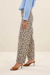 CROPPED LEO BARREL PANTS "CHEETAH"
