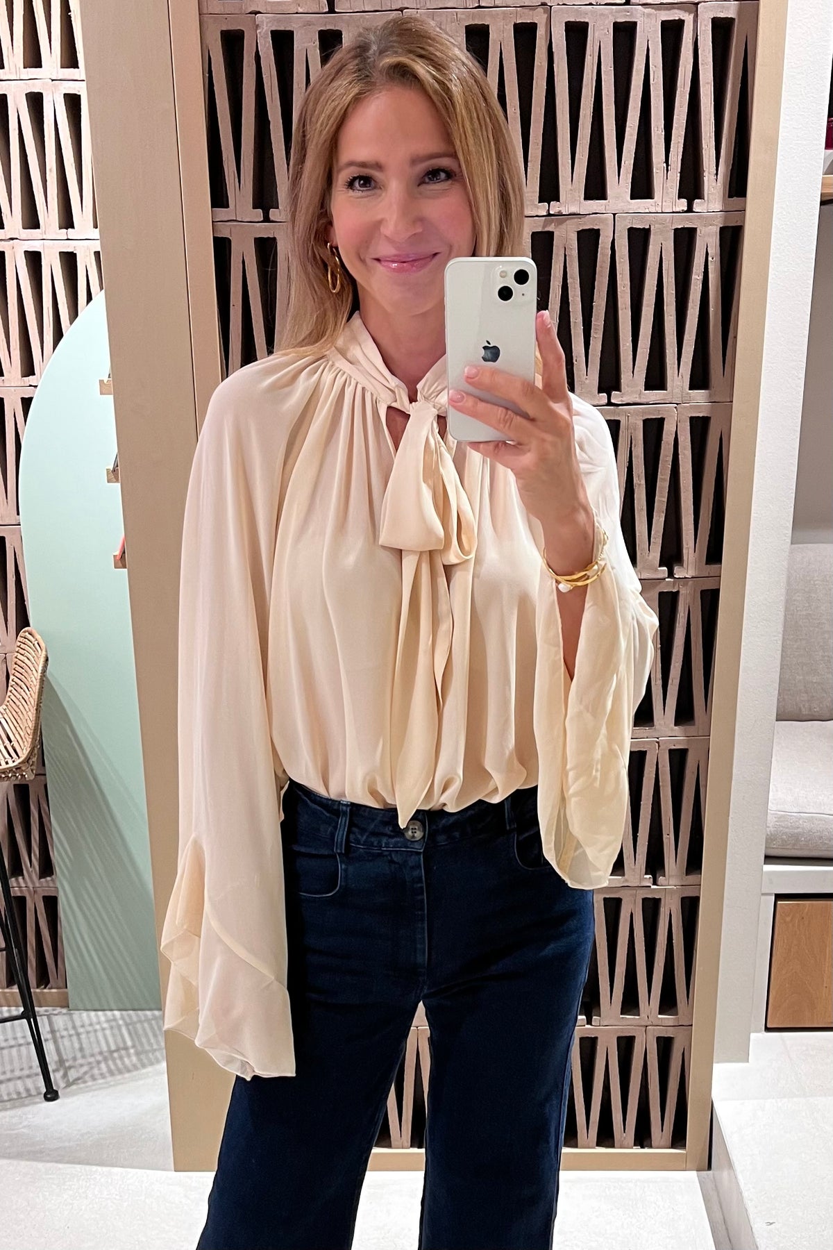 BOW TIE CHIFFON BLOUSE VANILLA