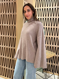 FINE KNIT OVERSIZED TUNIC SWEATER