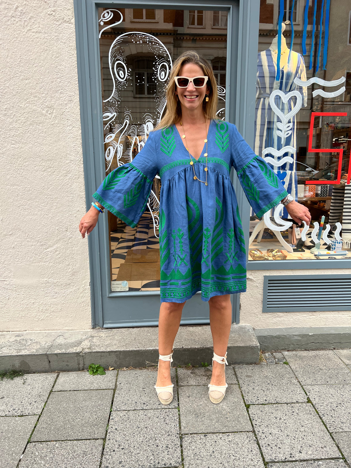 SHORT LINEN DRESS "FEATHER“