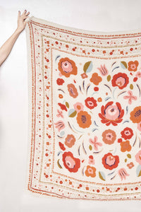 WOOL SILK SCARF "WINTERBLOOM" CREME