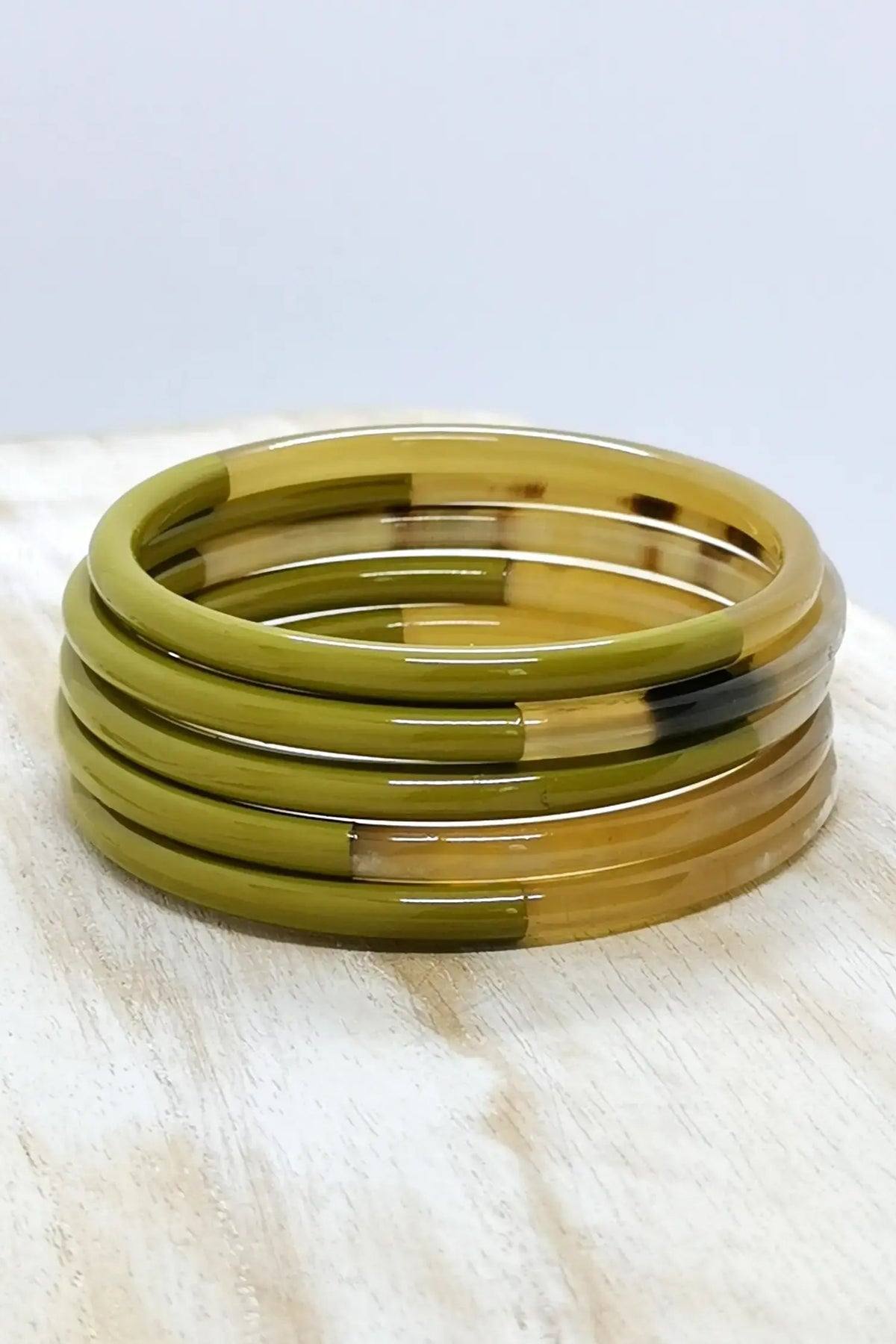 BRACELET "KASSANDRA" OLIVE
