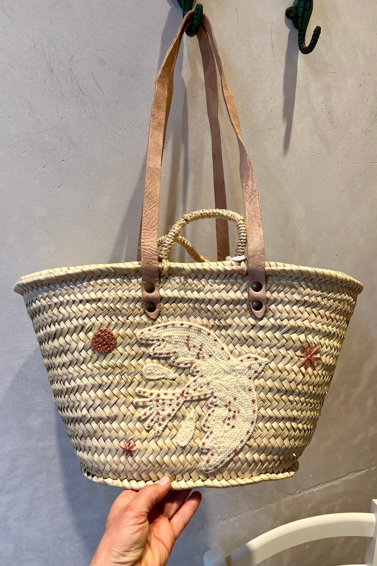 WOVEN & EMBROIDERED BASKET „SUNSET BIRD“
