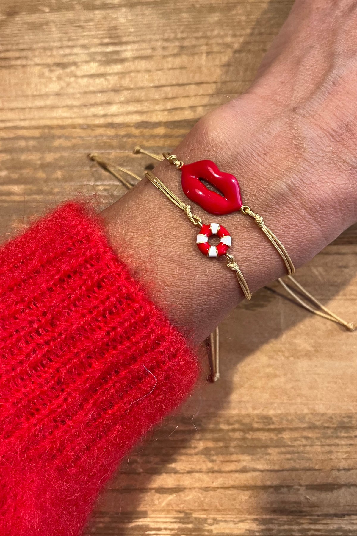 ENAMEL BRACELET "PARALIA" RED