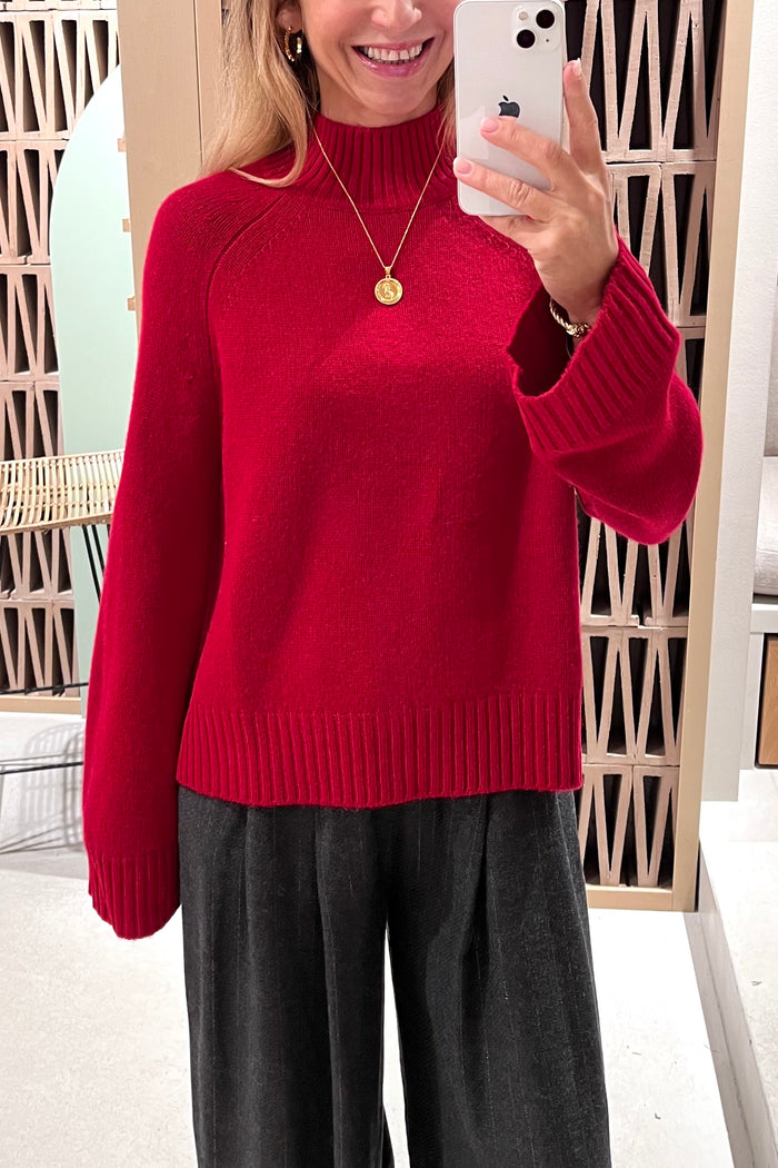 ALPACA PULLOVER WITH WIDE SLEEVES RED
