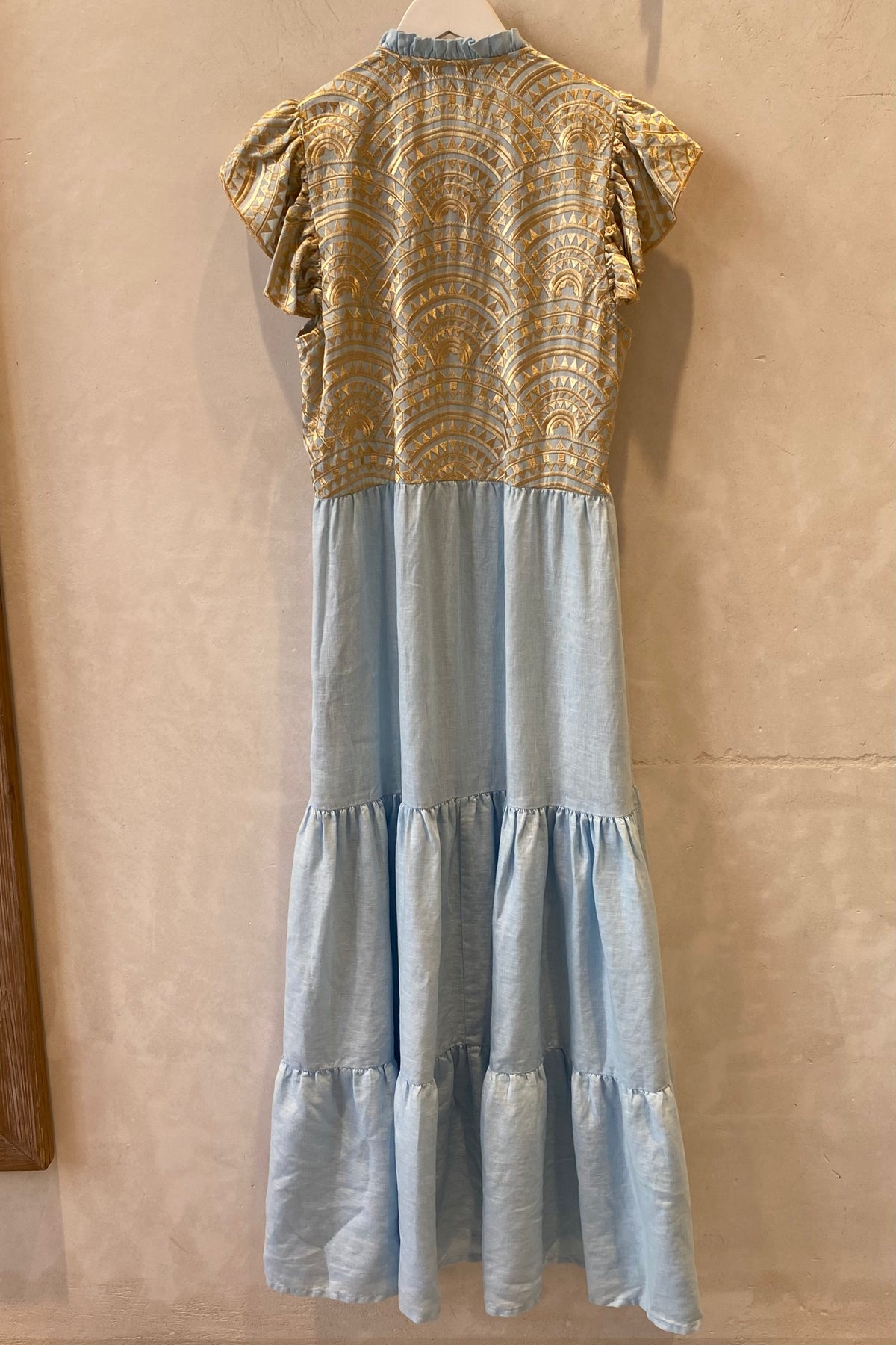 MIDI DRESS WITH RUFFLES "TRIANGLE" CIEL/GOLD