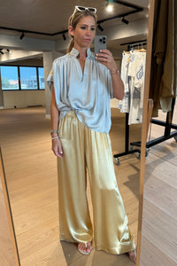 OVERSIZED SILKY BLOUSE "ROOTS" LIGHT GREY/GOLD