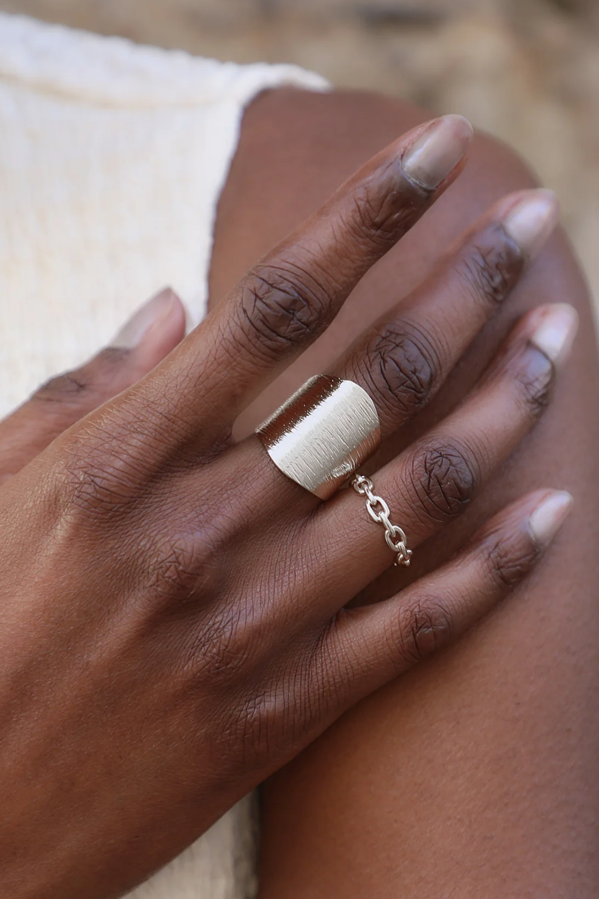 RING "DANA L" SILVER