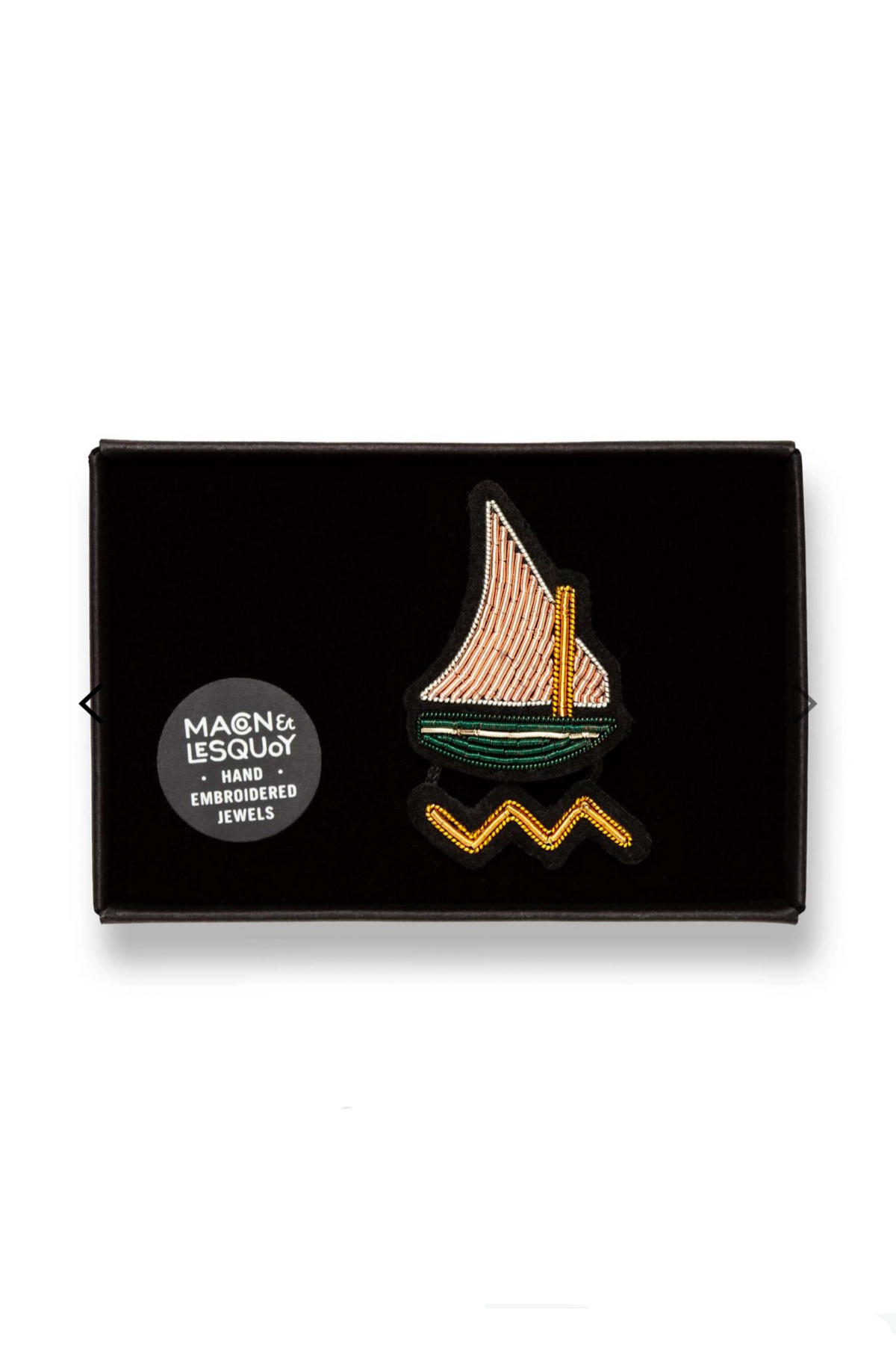 BROOCH "BACHI BATHING BOAT“