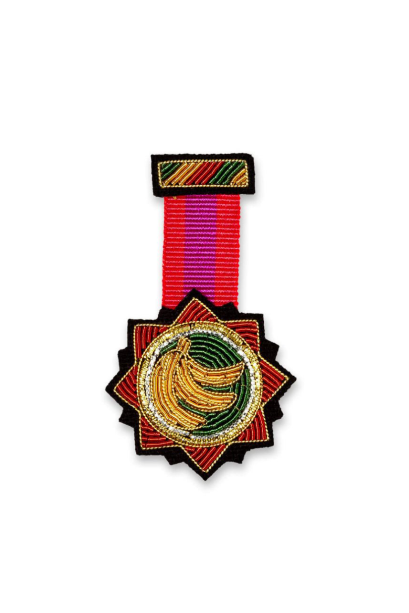 BROOCH "MEDAL“