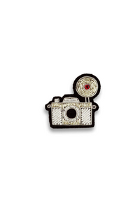 BROOCH "SILVER CAMERA“