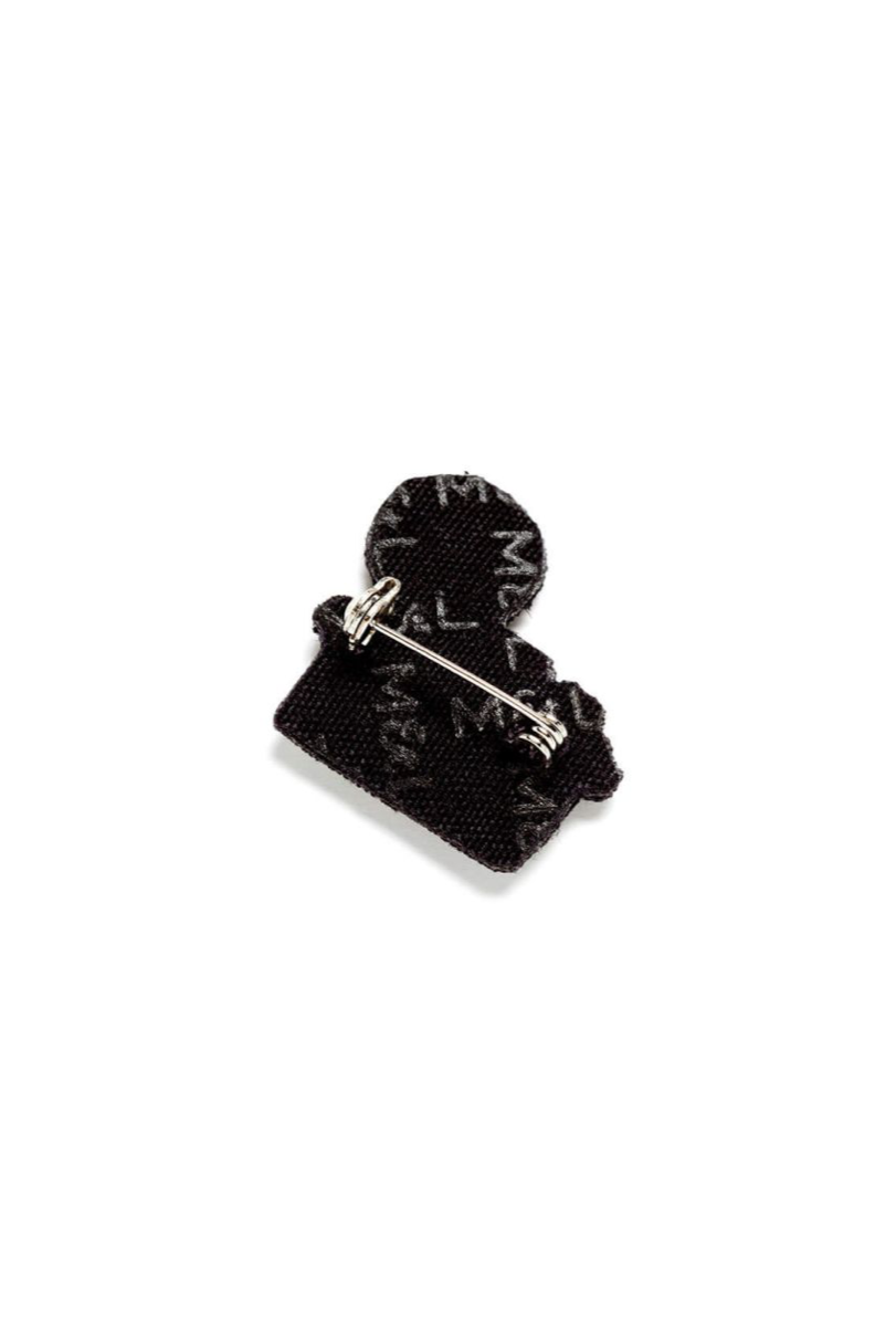 BROOCH "SILVER CAMERA“