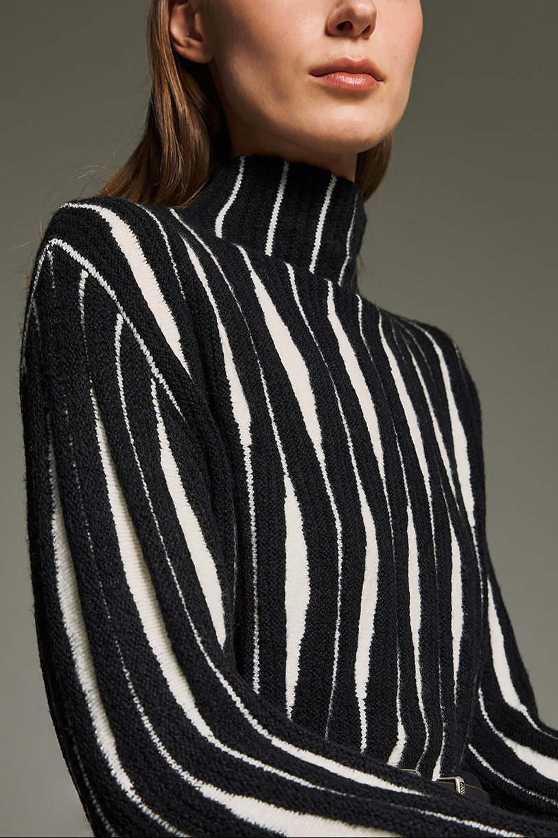 HIGH NECK KNIT PULLOVER "ROMBUS" BLACK