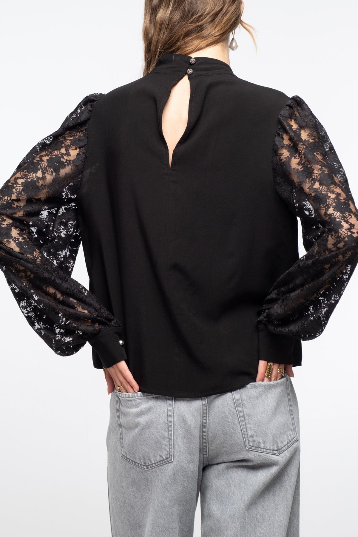 OVERSIZED RAYON BLOUSE WITH LACE SLEEVES BLACK