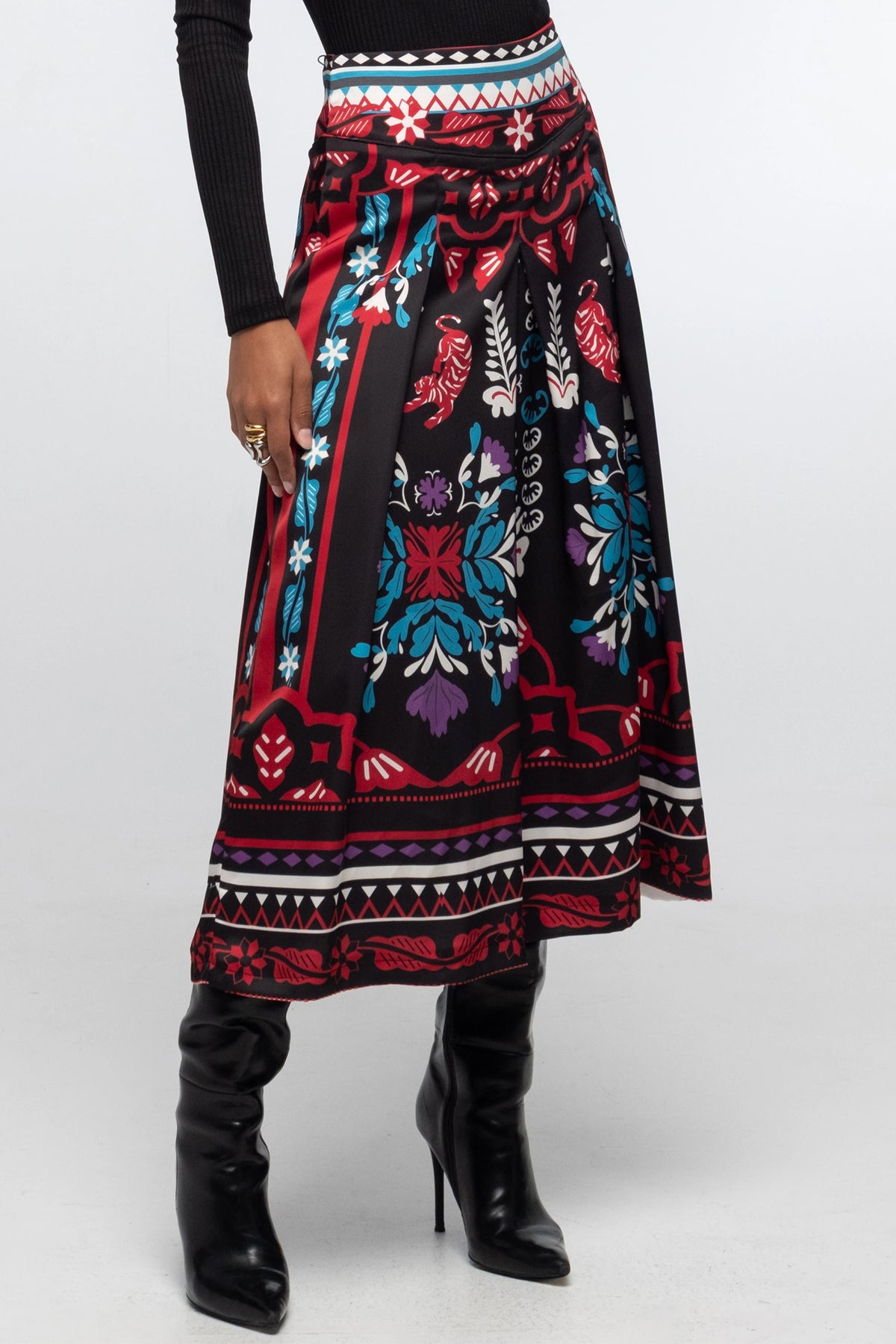 MIDI SKIRT WITH PLACEMENT PRINT BLACK/MULTICOLOR