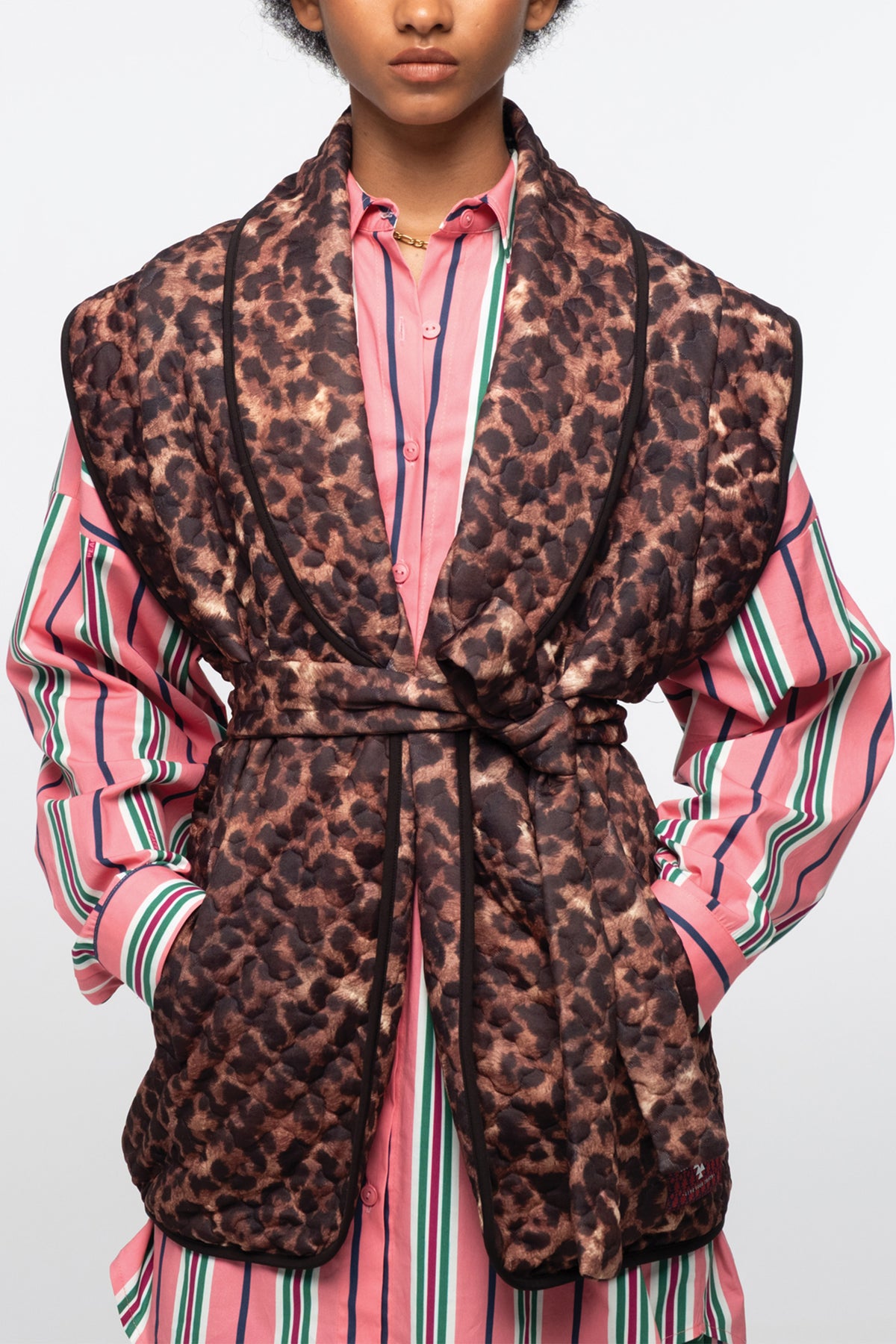 QUILTED VEST "LEO LOVE" MULTICOLOR