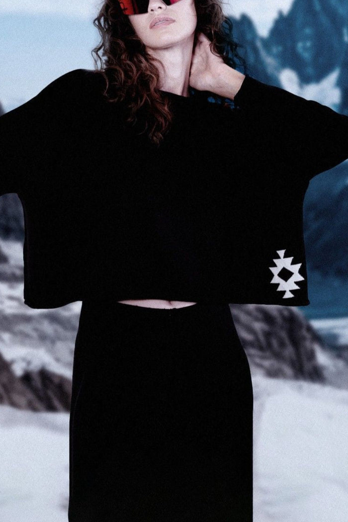 FINE KNIT PULLOVER "ANCESTRAL" BLACK