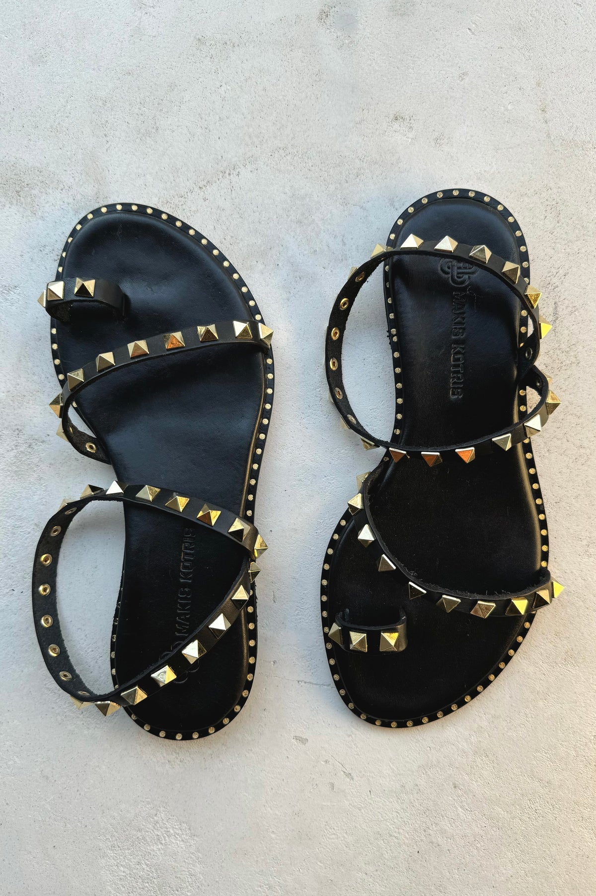 SANDALS "THALIA STUDS" BLACK/GOLD