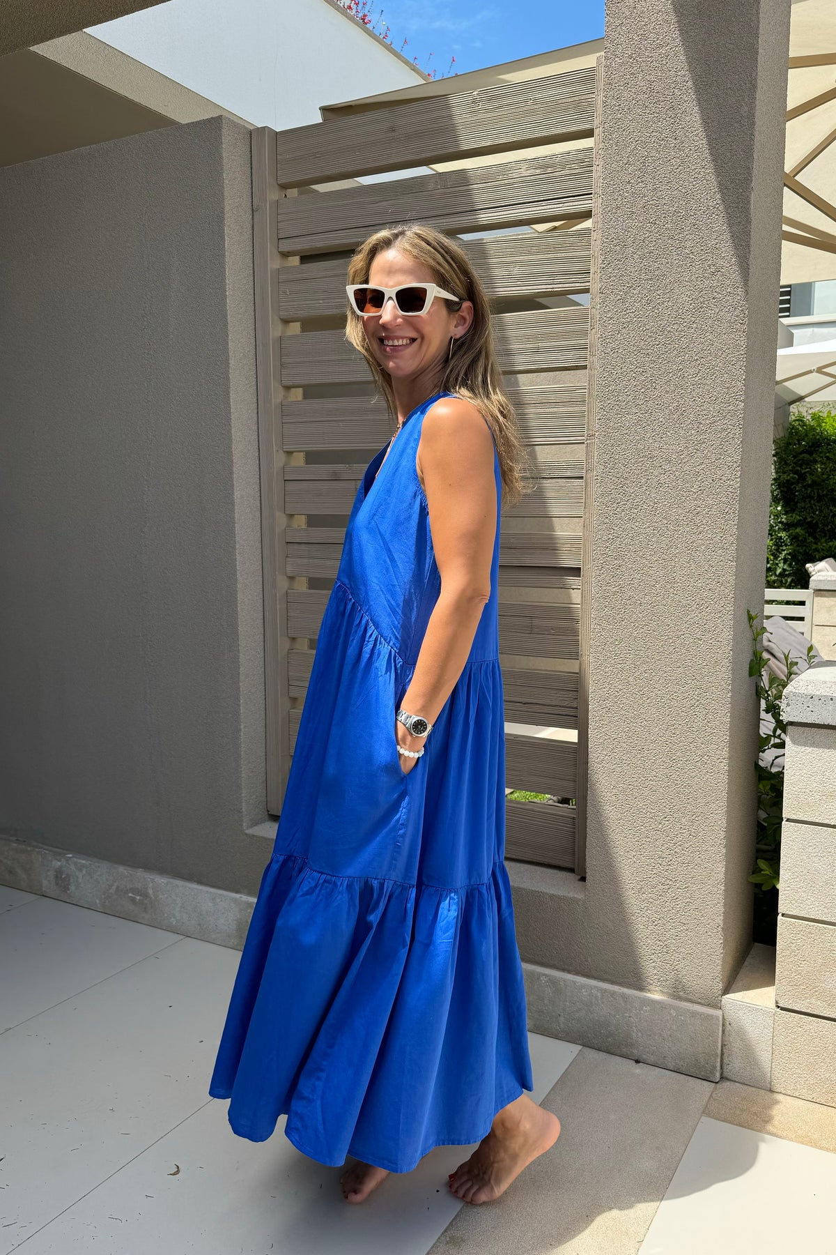 SLEEVELESS MIDI DRESS "IRIDA"