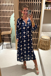 SILKY PRINTED VISCOSE DRESS „DIANA“