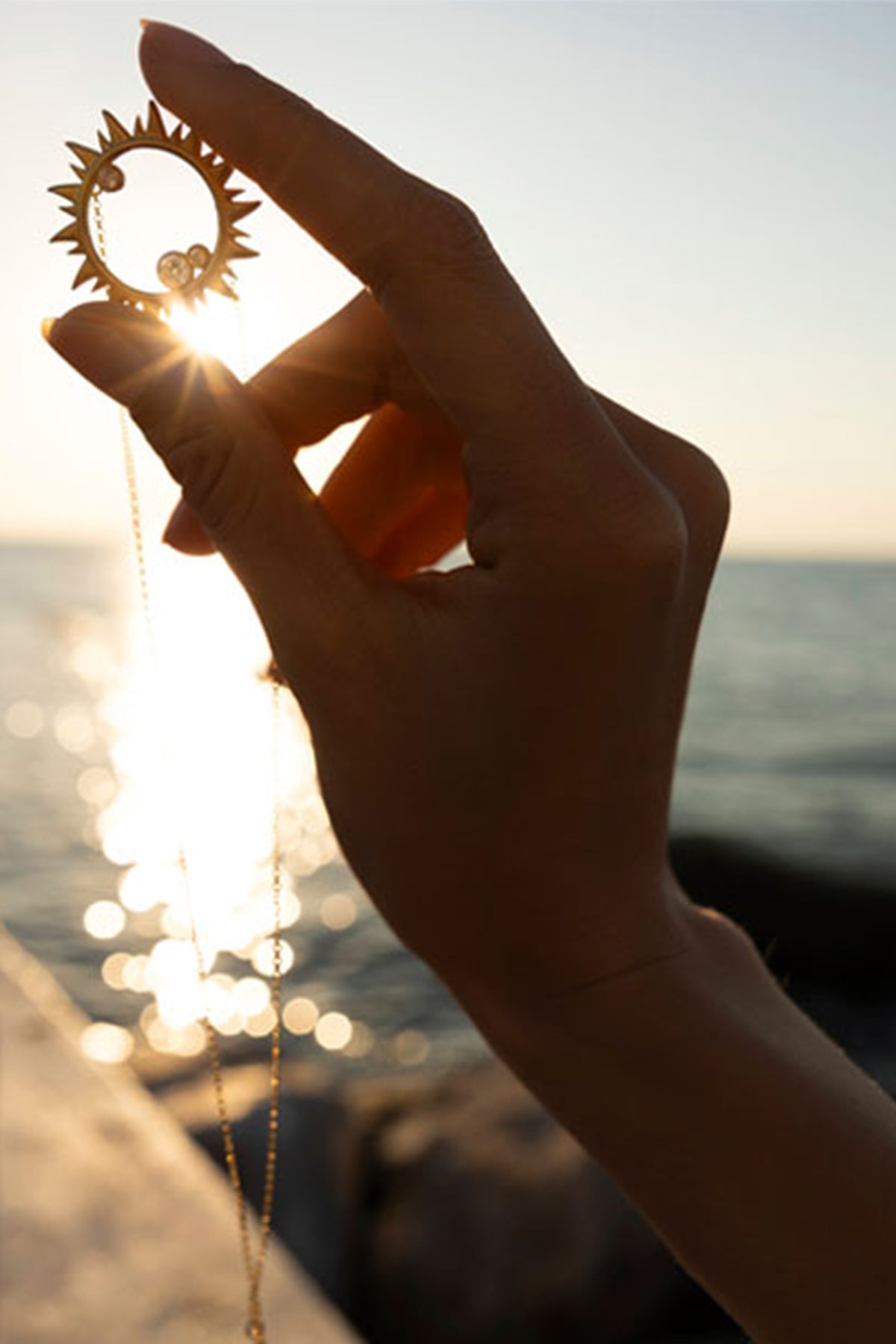 NECKLACE "HELIOS" GOLD