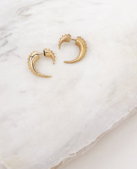 EARRINGS “HORN” GOLD