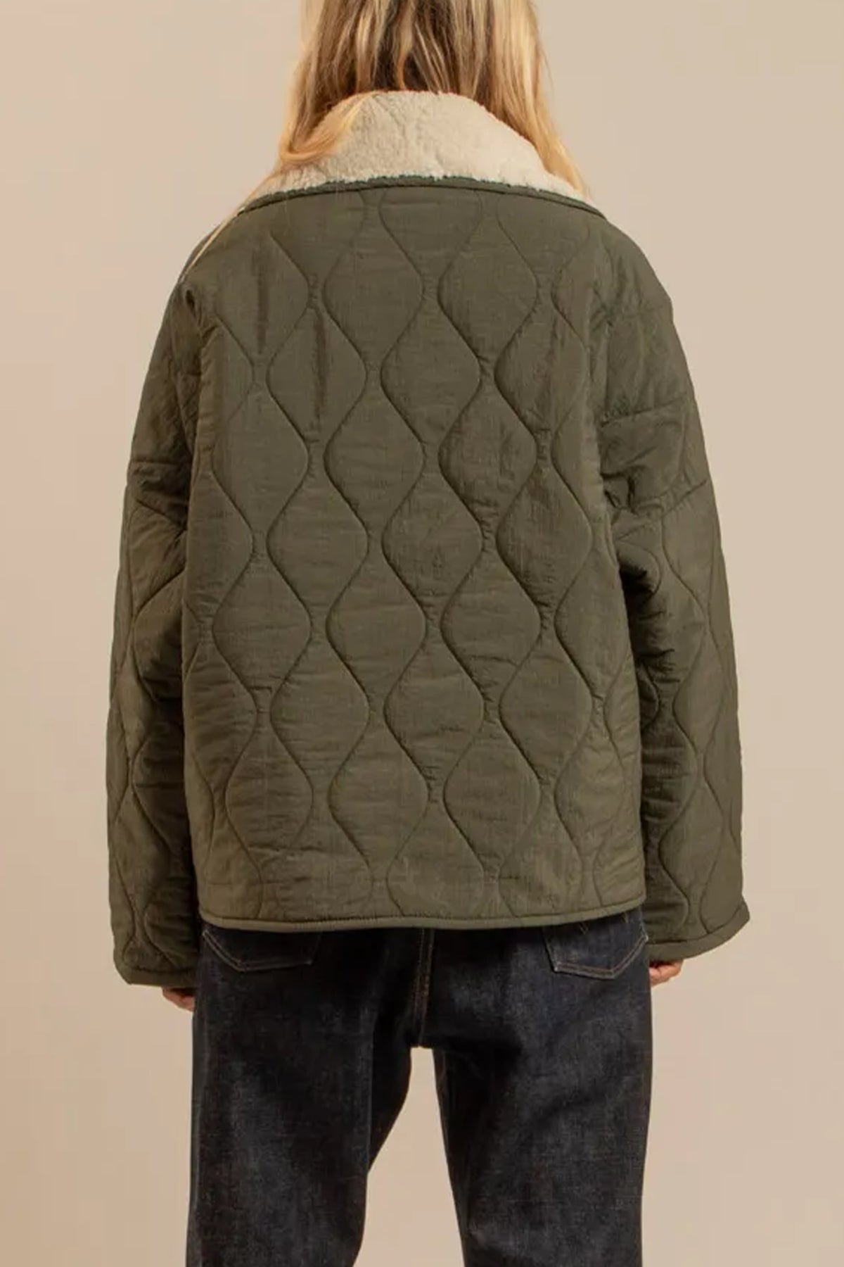 OVERSIZED PADDED JACKET WITH TEDDY LINING & COLLAR KHAKI