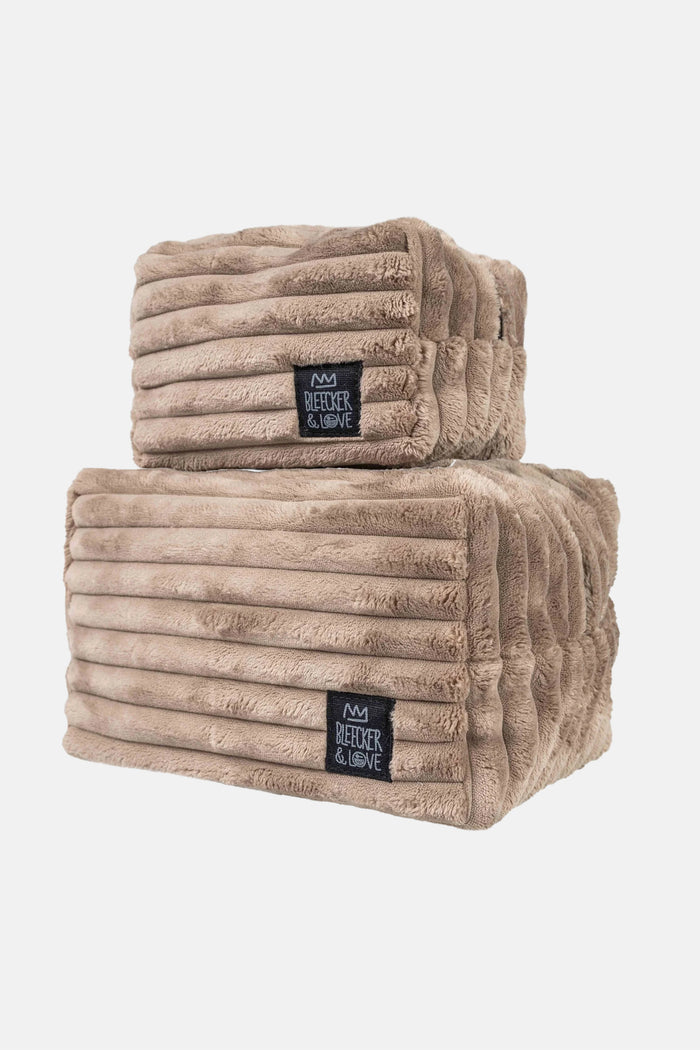 COSMETIC POUCH "SNUGGLE" TAUPE