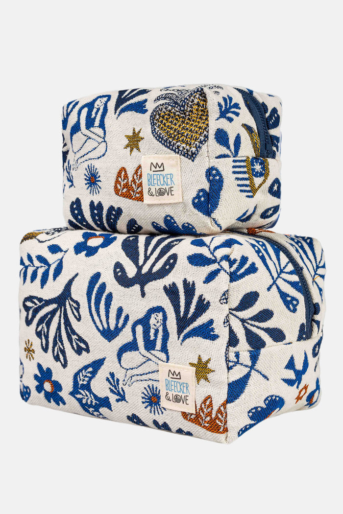 COSMETIC POUCH "MAGE" BLUE/WHITE