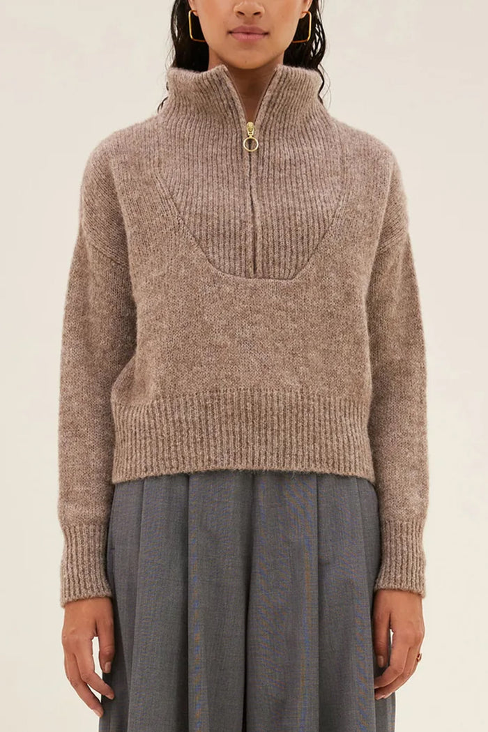 OVERSIZED PULLOVER WITH ZIPPER BISCUIT