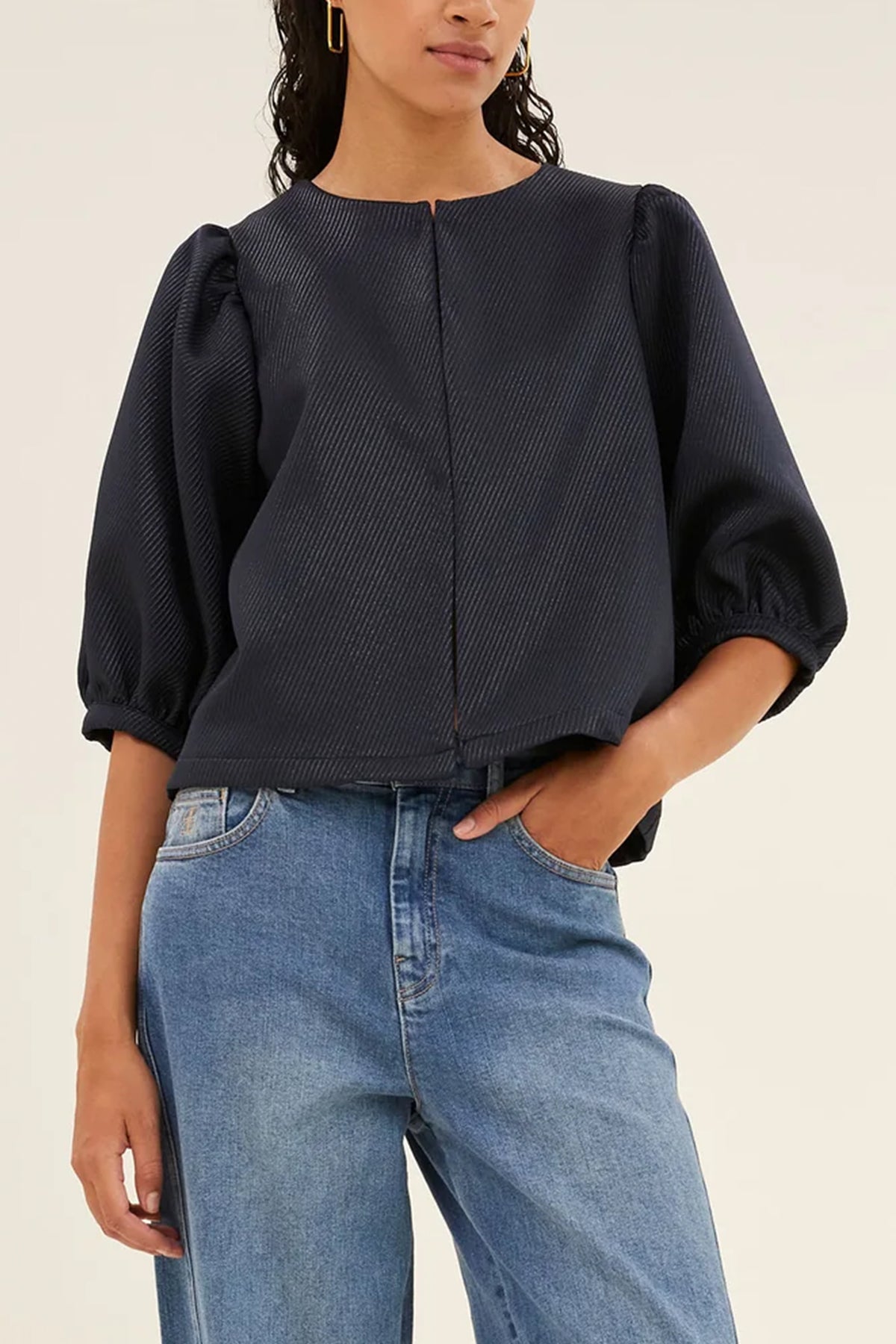 STRIPED OVERSIZED GLOSSY BLOUSE/JACKET