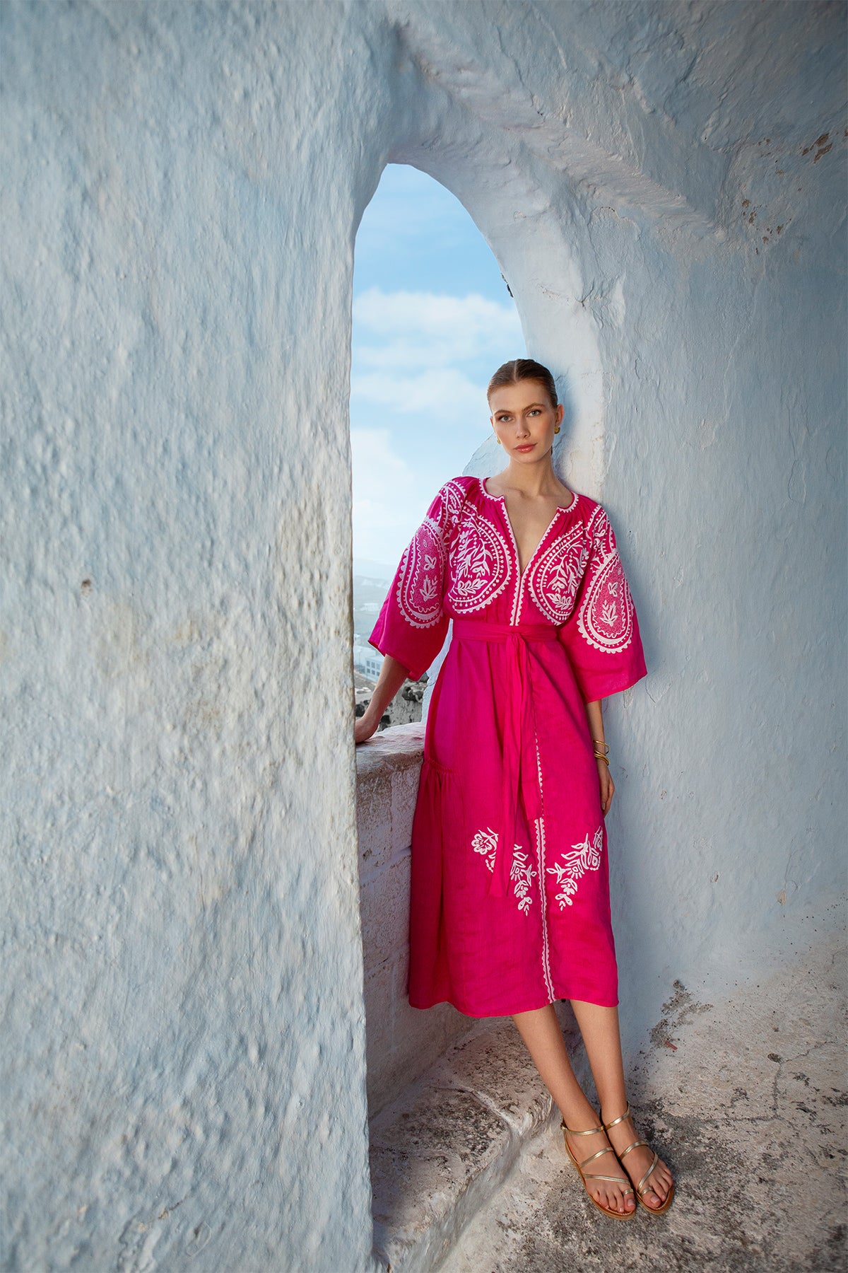 EMBROIDERED MIDI DRESS "ARETI"