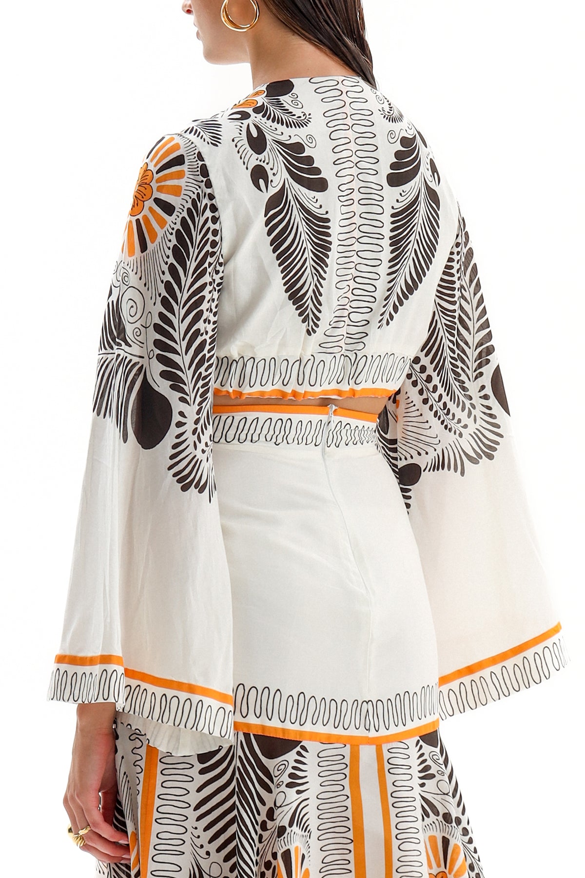 CROPPED BLOUSE "ALTHEA" WHITE/BLACK/ORANGE