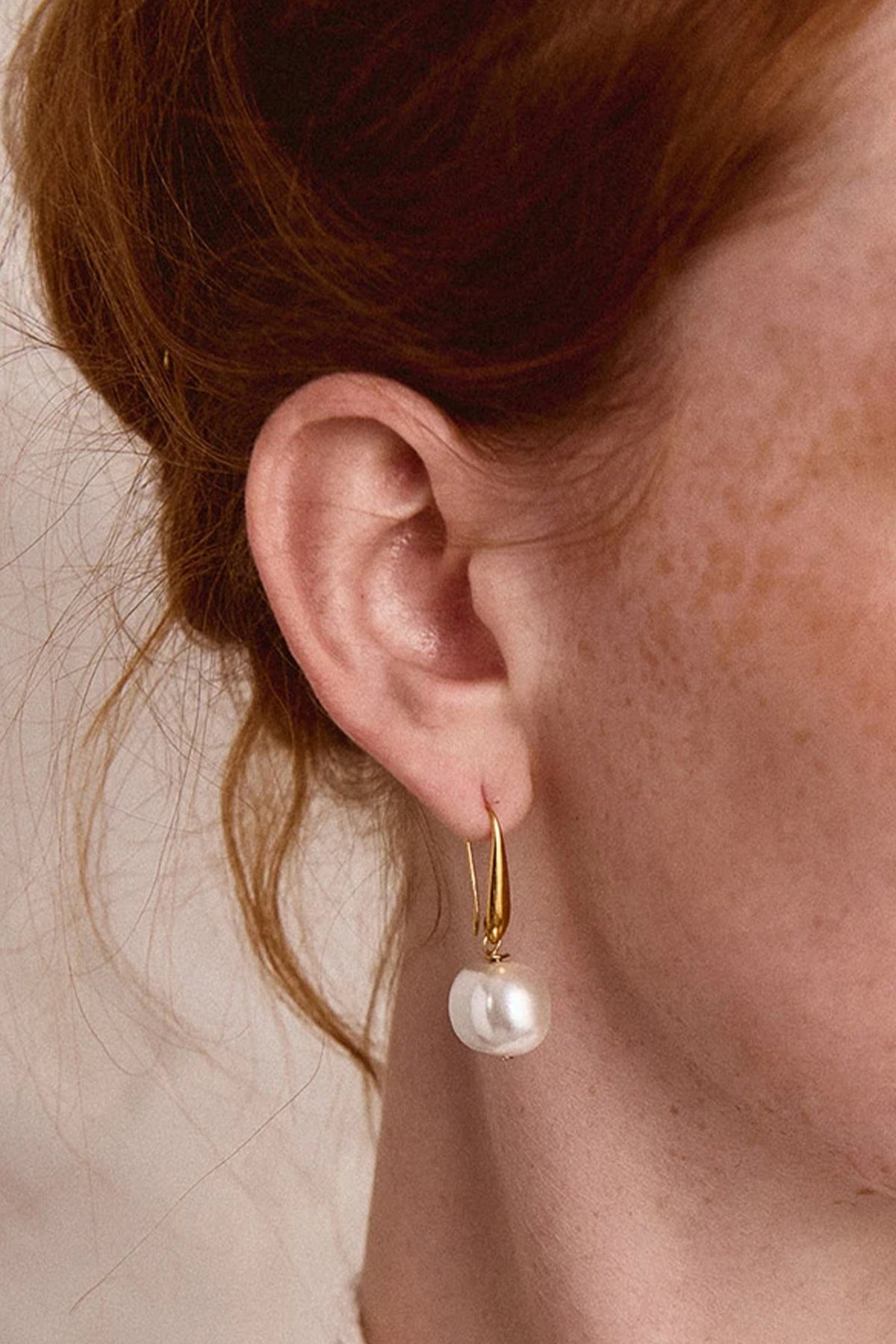 EARRINGS "SPHERE" GOLD/MOTHER OF PEARL