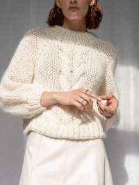 HAND KNITTED CHUNKY PULLOVER "BRAID"