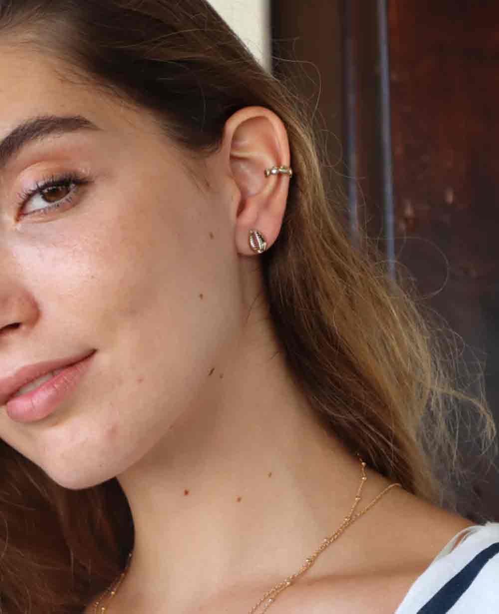 SMALL EARRINGS "CASSI" GOLD