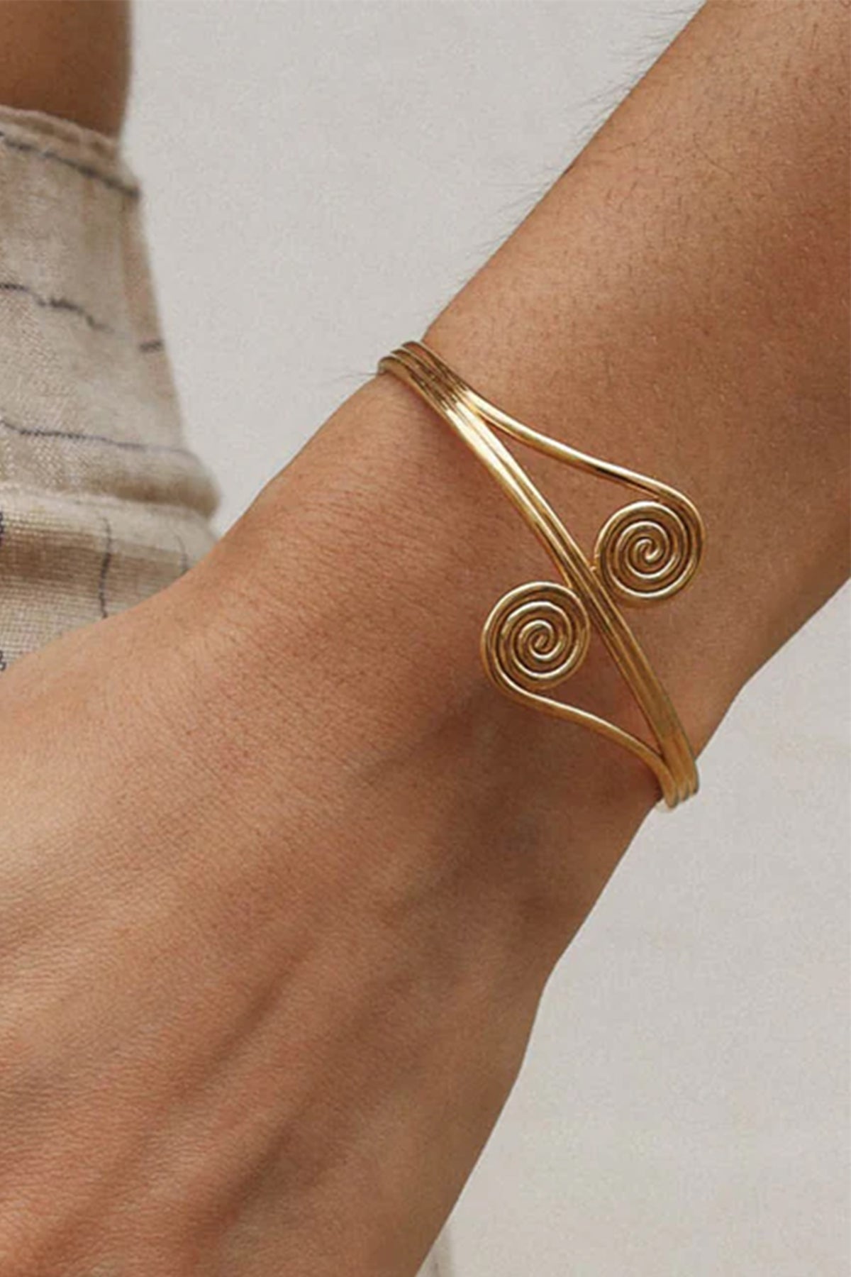 ARMCUFF "CASTILLE" GOLD