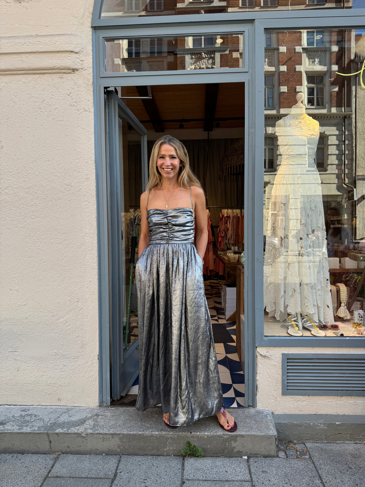BACKLESS MIDI DRESS LIQUID SILVER