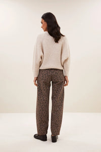 OVERSIZED V-NECK PULLOVER "LUNE" CHALK