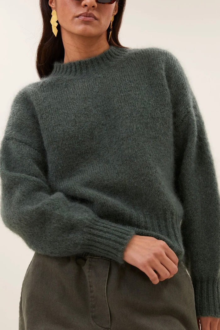MOHAIR KNIT PULLOVER "SONNY" DARK OLIVE