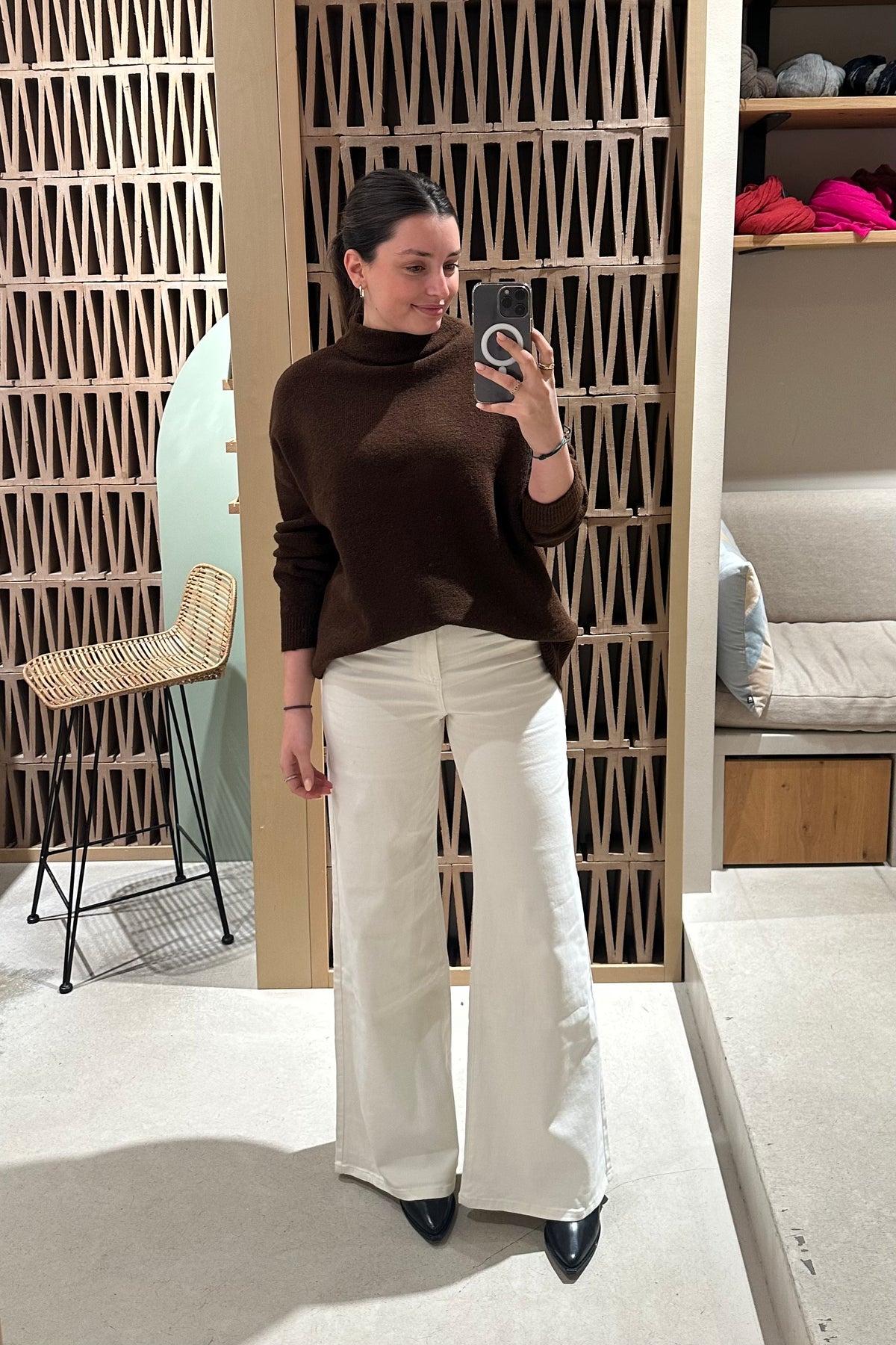 OVERSIZED SUPERSOFT KNIT PULLOVER BROWN