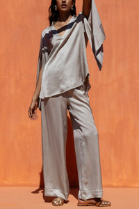 AIRY VISCOSE/RAYON BLOUSE LIGHT GREY