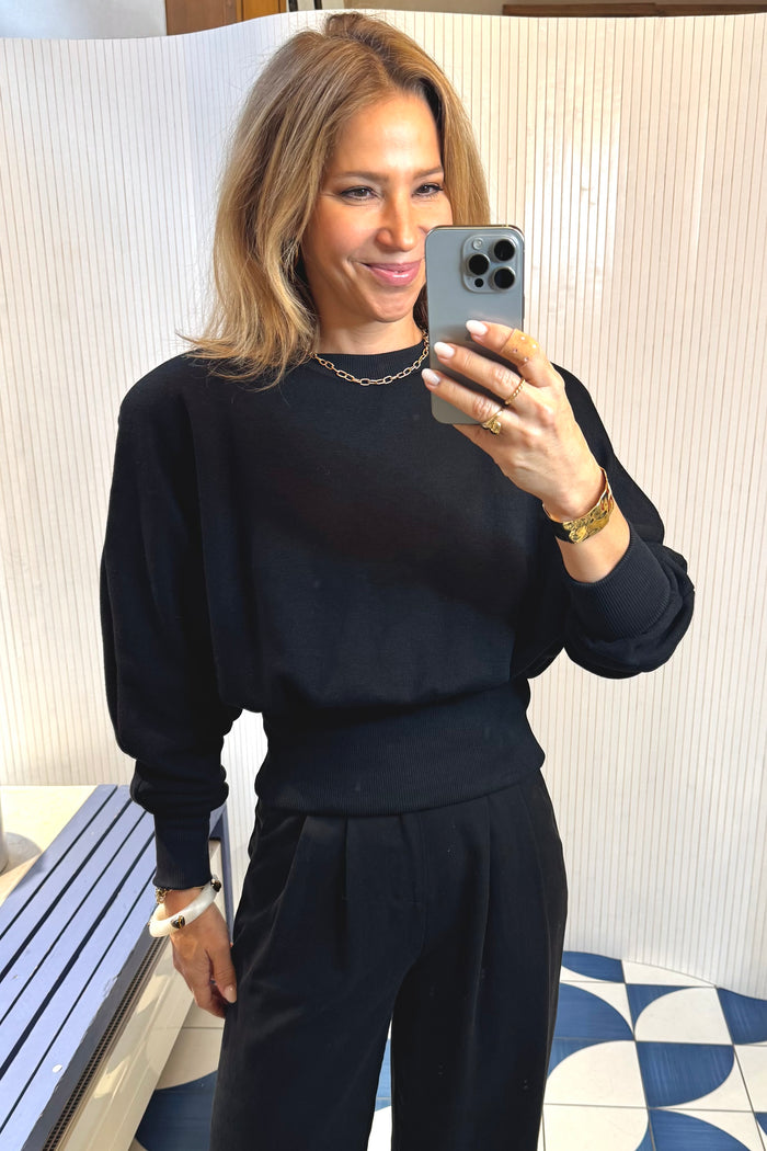 SCULPTURAL TAILORED SWEATER BLACK