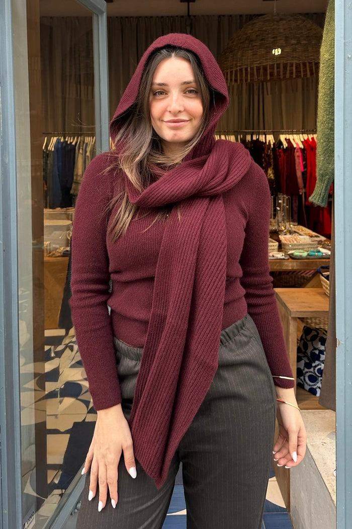 HOODED CASHMERE SCARF BORDEAUX