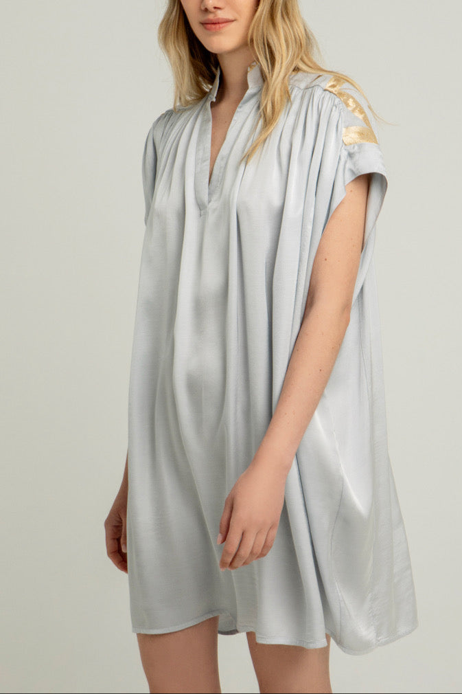 OVERSIZED SILKY DRESS "ROOTS" LIGHT GREY/GOLD